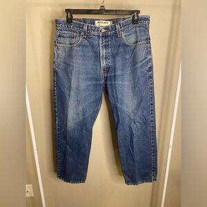 Levi’s Regular Fit 505 jeans
